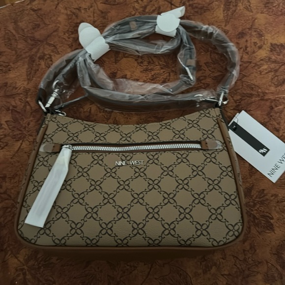 Nine West Brand New with tags Colette Mini - Picture 3 of 10